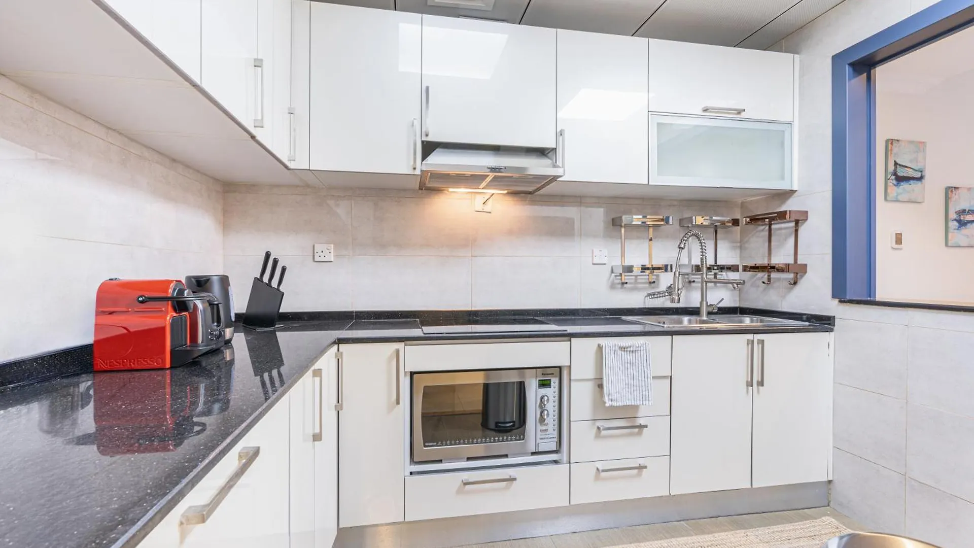 Apartment Elegant Home In The Heart Of Marina Dubai United Arab Emirates